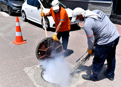 BÜYÜKŞEHİR 160 BİN NOKTADA DÜZENLİ İLAÇLAMA YAPIYOR